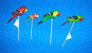 Parrot Toothpick  .. OM -  DiversityStore.Com®